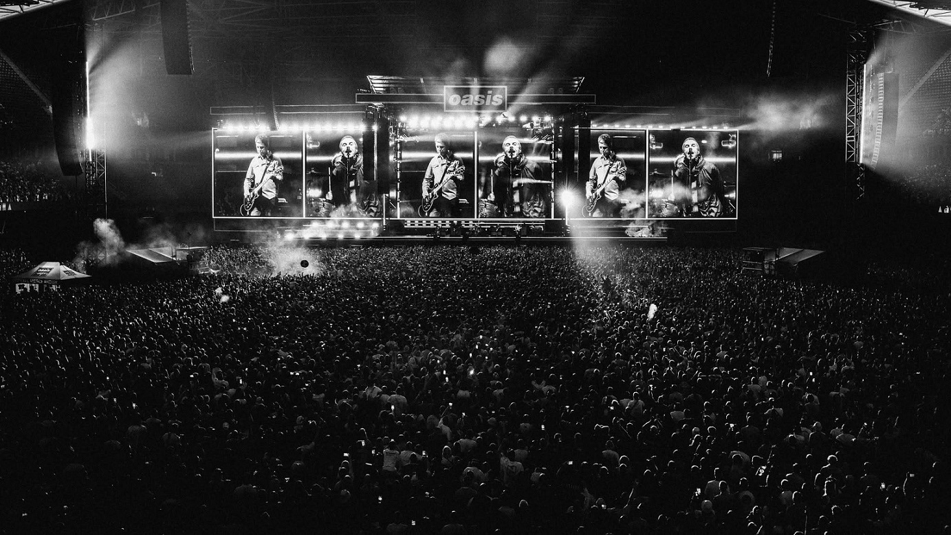 Film backdrop for Oasis: Don't Look Back In Anger